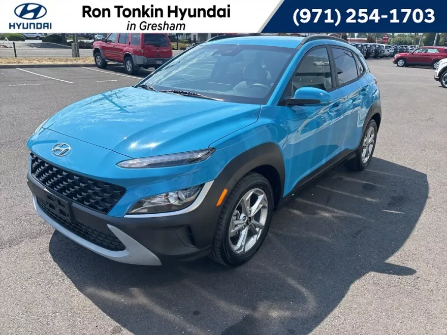2023 Hyundai Kona SEL photo 1