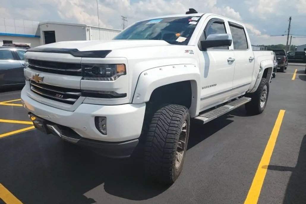 2018 Chevrolet Silverado 1500 LTZ photo 1