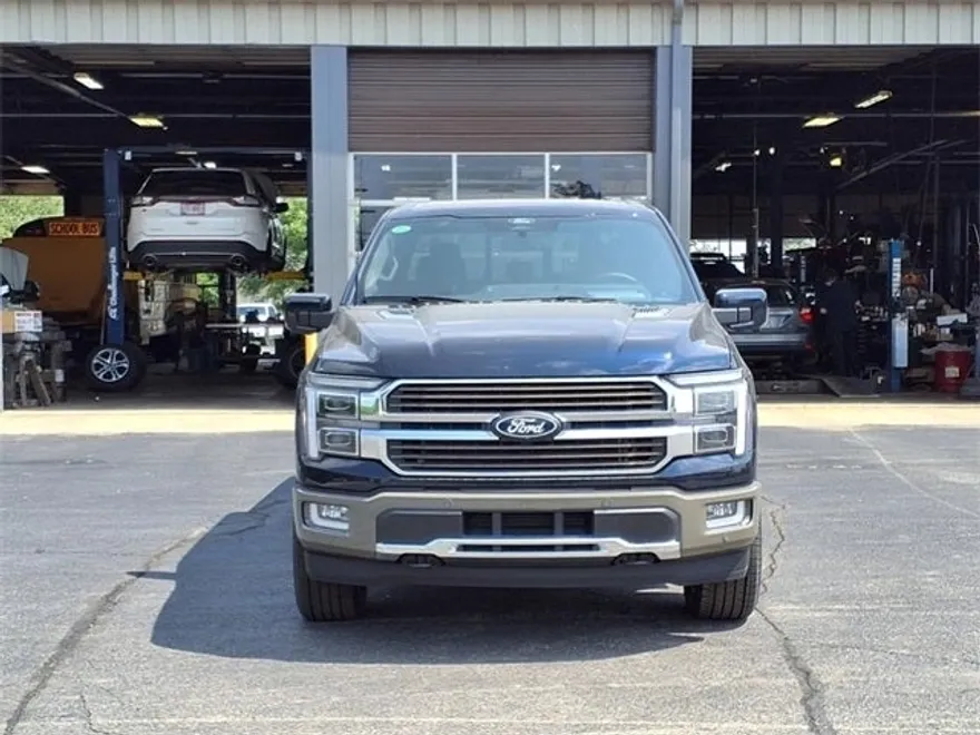 2025 Ford F-150 King Ranch photo 1