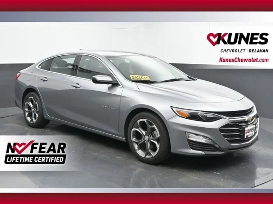 2024 Chevrolet Malibu 1LT photo 1