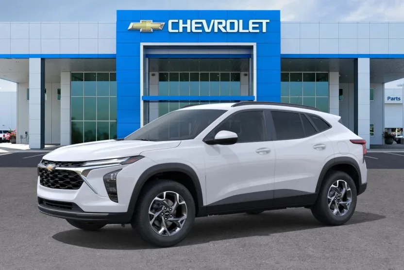 2026 Chevrolet Trax LT photo 1