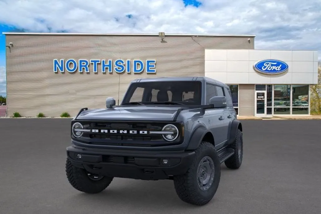 2025 Ford Bronco Outer Banks photo 1