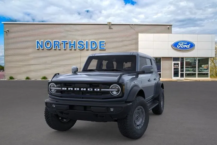 2025 Ford Bronco Outer Banks photo 1