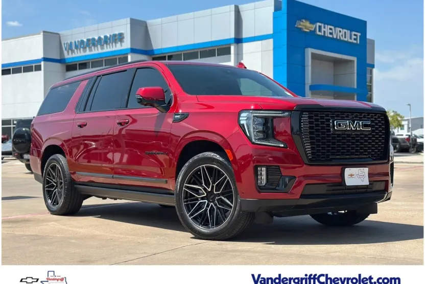 2023 Gmc Yukon XL Denali Ultimate photo 1
