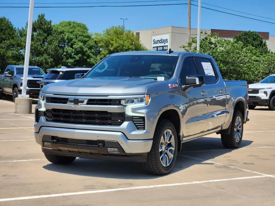 2025 Chevrolet Silverado 1500 RST photo 1