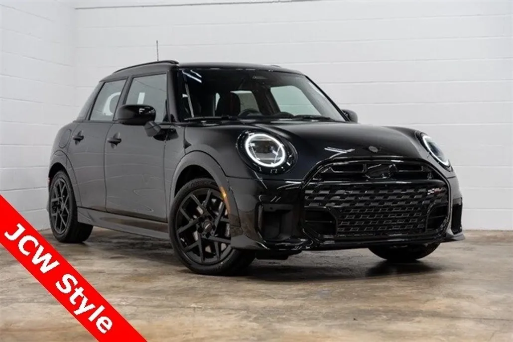 2025 Mini Cooper 4 Door Hardtop S Iconic photo 1