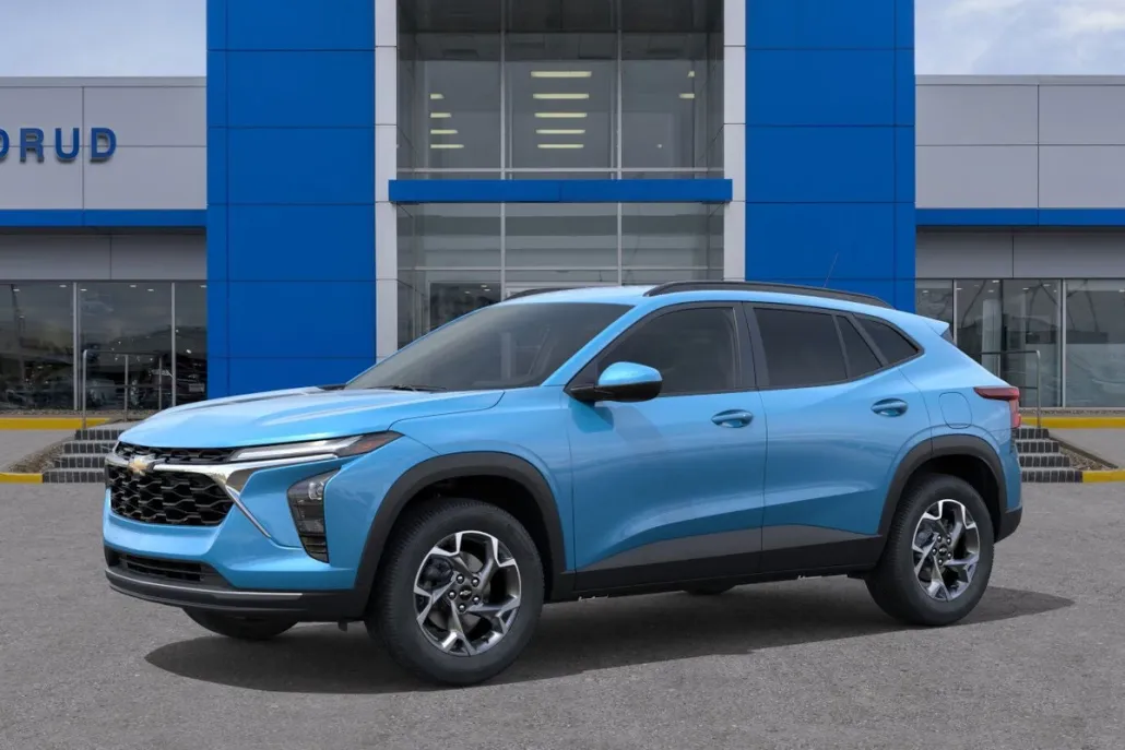 2026 Chevrolet Trax LT photo 1