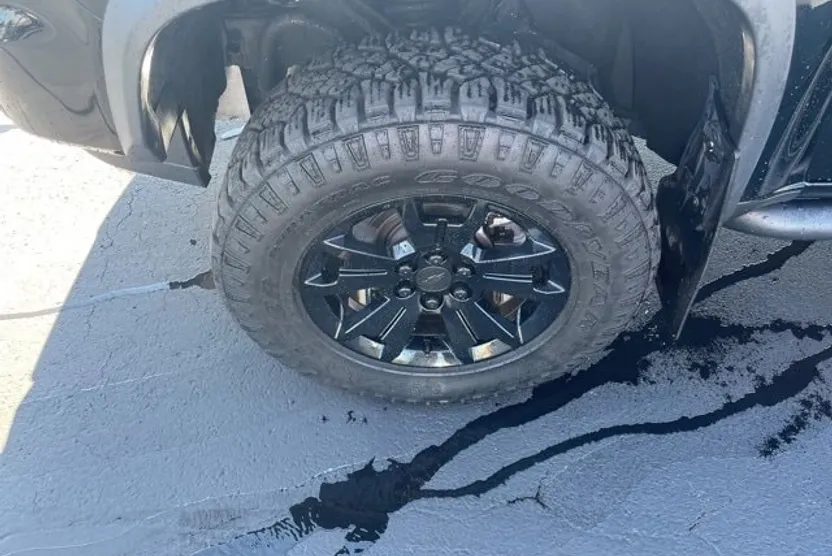 2021 Chevrolet Colorado ZR2 photo 1