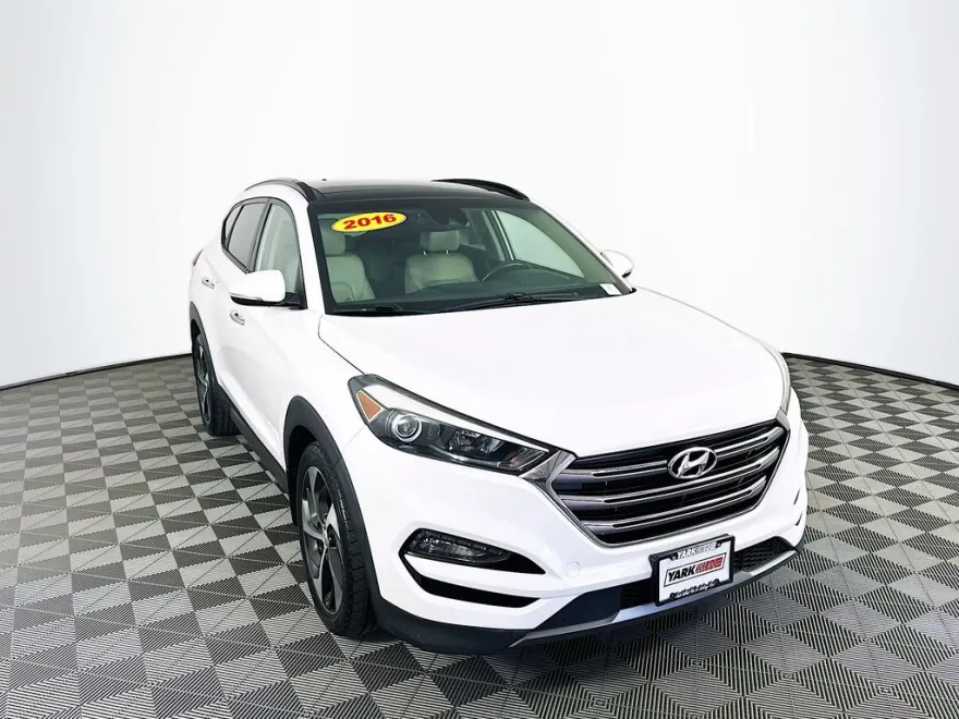 2016 Hyundai Tucson Limited photo 1