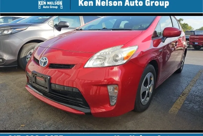 2014 Toyota Prius Two photo 1