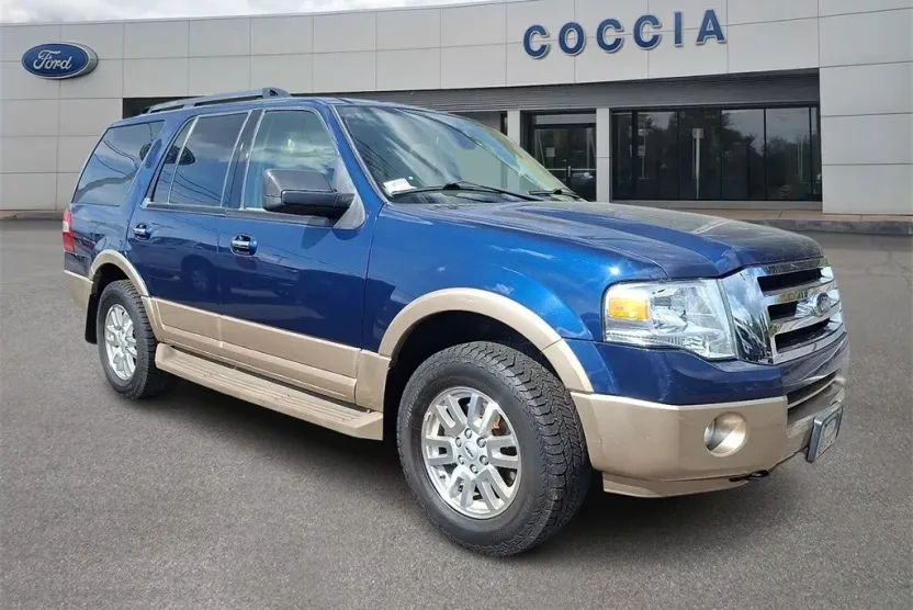 2012 Ford Expedition XLT photo 1