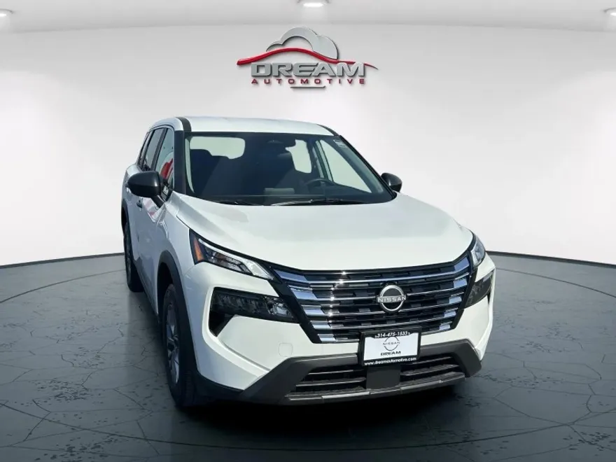 2025 Nissan Rogue S photo 1