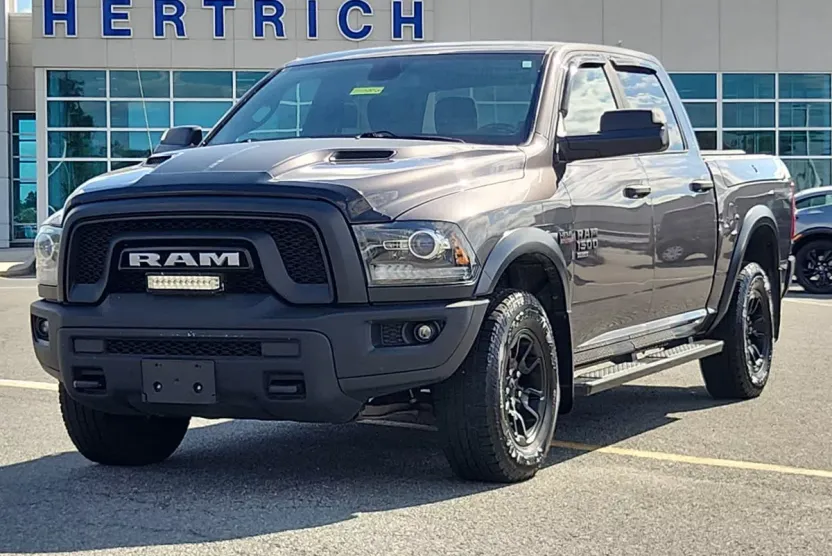 2021 Ram 1500 Classic SLT photo 1