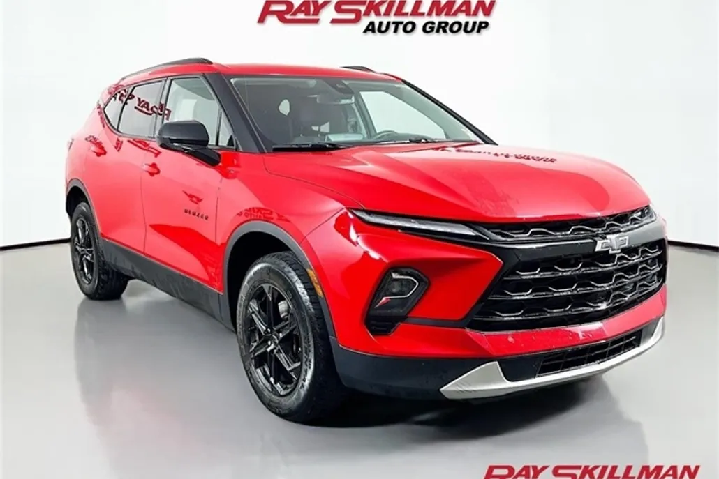 2024 Chevrolet Blazer 2LT photo 1