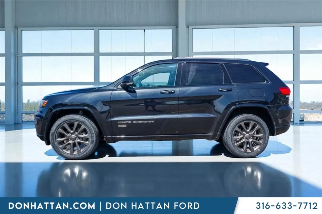 2016 Jeep Grand Cherokee Limited photo 1
