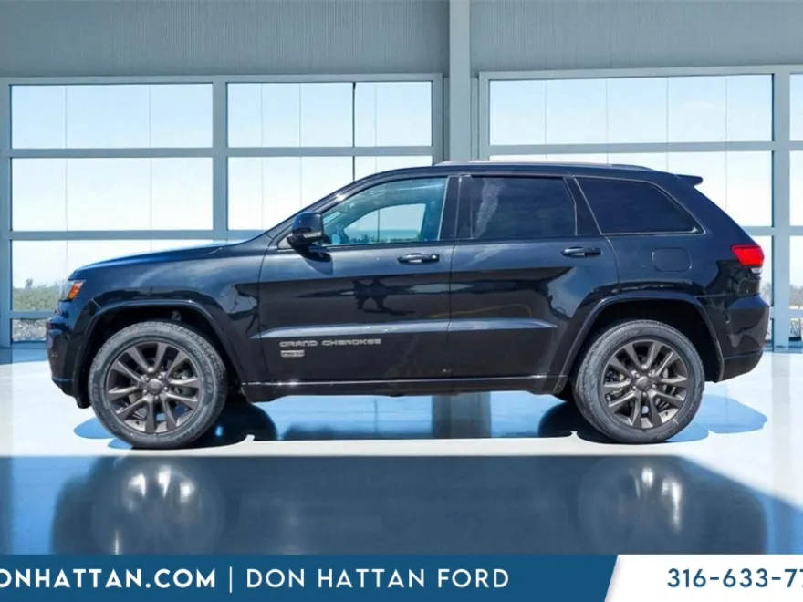 2016 Jeep Grand Cherokee Limited photo 1
