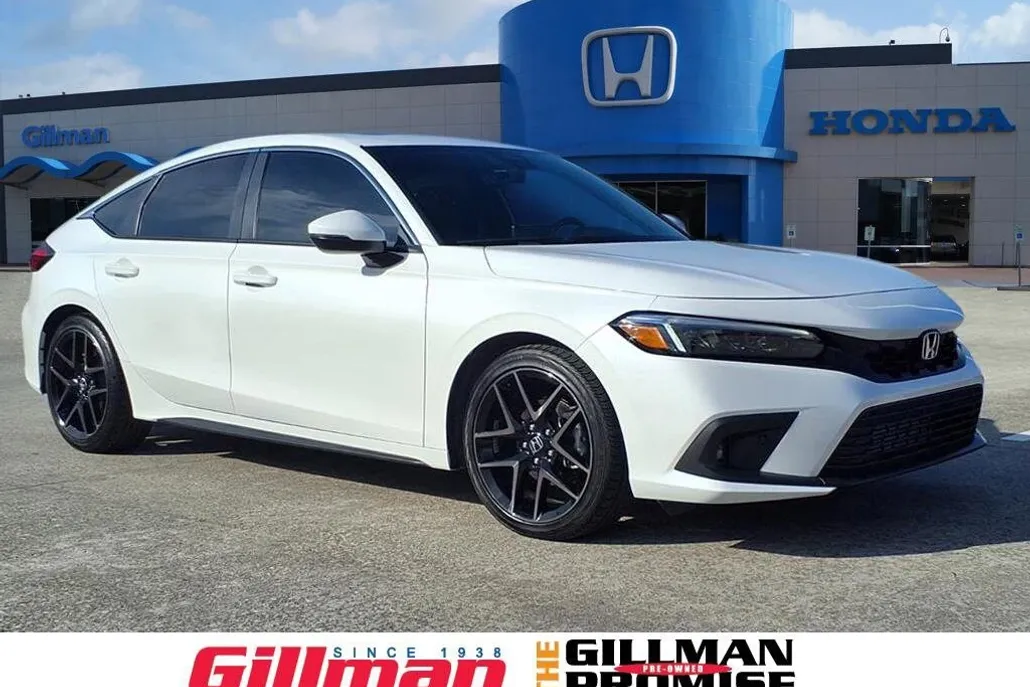 2024 Honda Civic Sport Touring photo 1