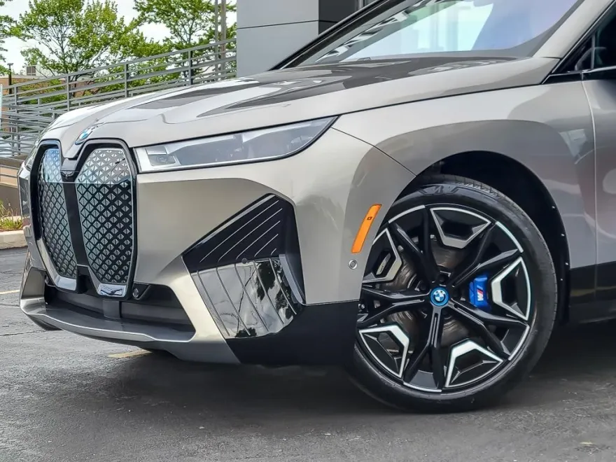 2024 Bmw iX iX M60 photo 2