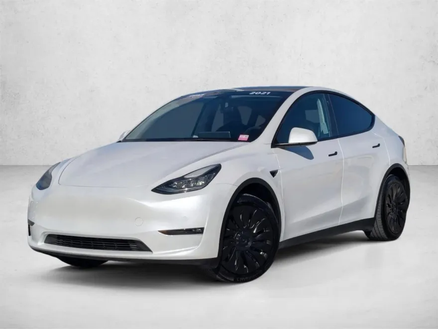 2021 Tesla Model Y Long Range photo 1