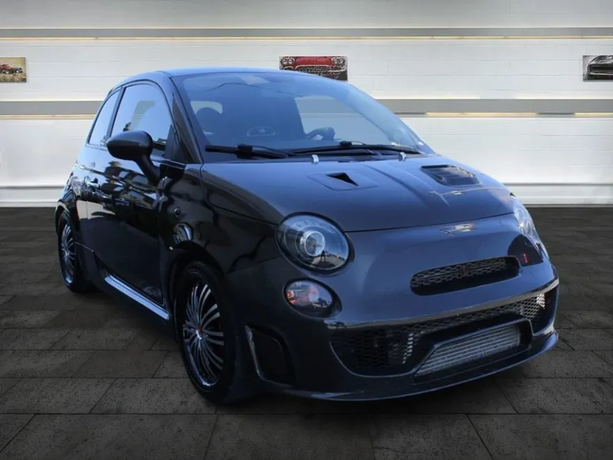 2013 Fiat 500 Abarth photo 1