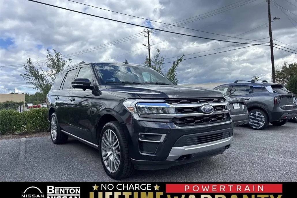 2023 Ford Expedition Limited photo 1
