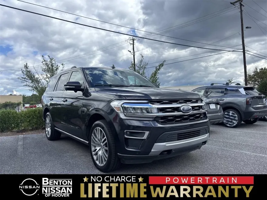 2023 Ford Expedition Limited photo 1