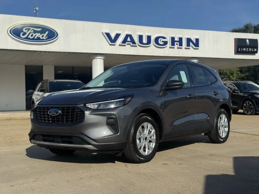2025 Ford Escape Premium photo 1