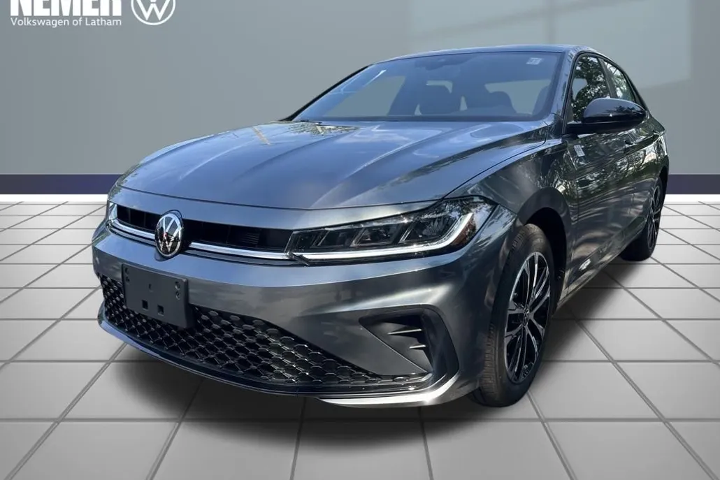 2025 Volkswagen Jetta 1.5T Sport photo 1