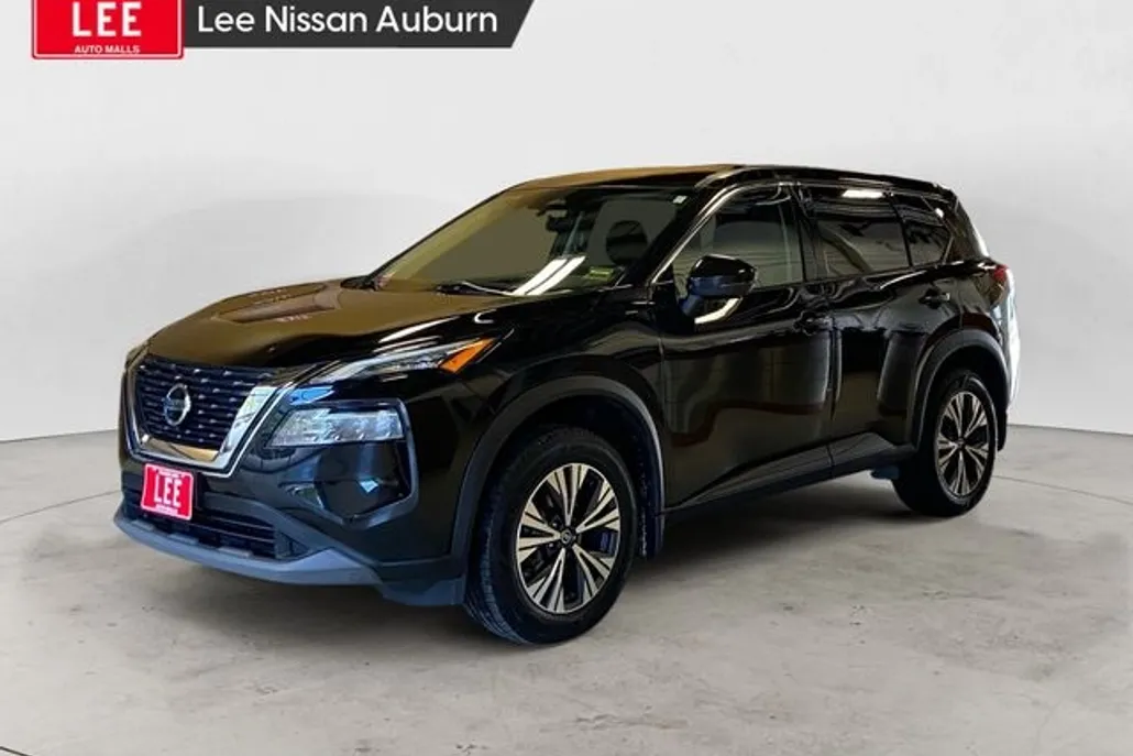 2021 Nissan Rogue SV photo 1