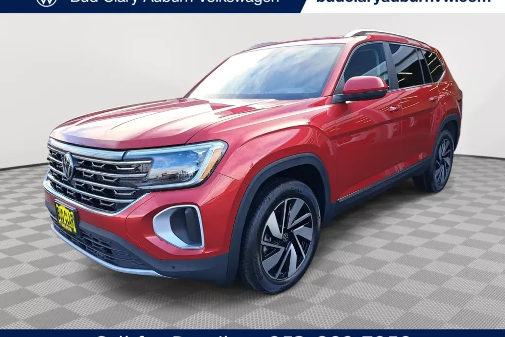 2025 Volkswagen Atlas SEL photo 1