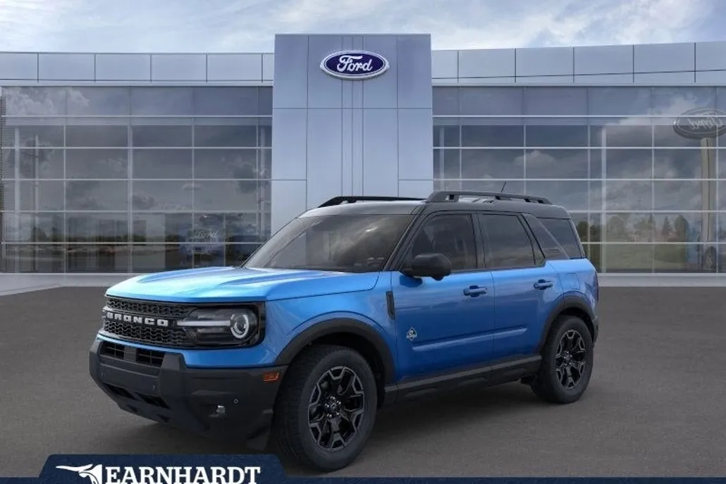 2025 Ford Bronco Sport Outer Banks photo 1