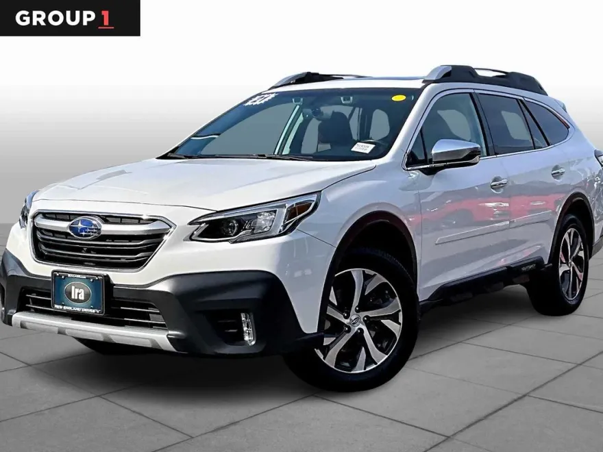 2021 Subaru Outback Touring photo 1