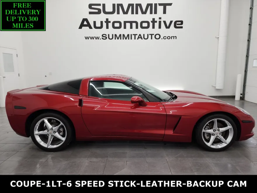 2012 Chevrolet Corvette 1LT photo 1