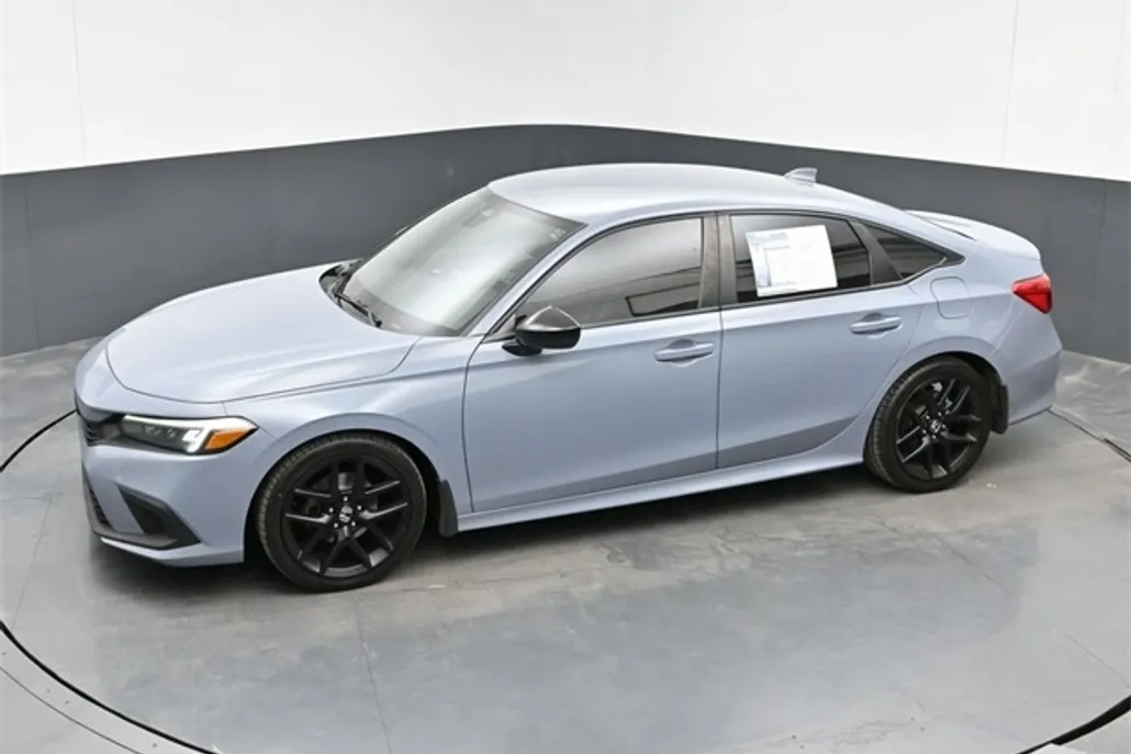 2022 Honda Civic Sport photo 1