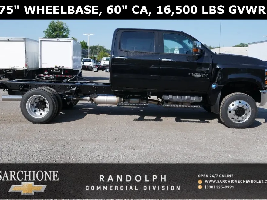 2024 Chevrolet Silverado 4500HD photo 1