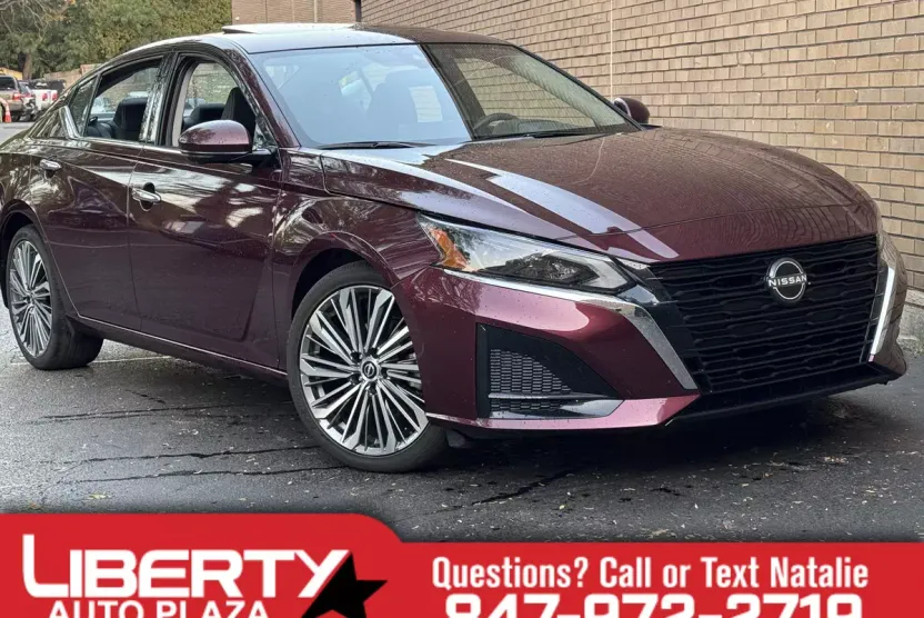 2024 Nissan Altima 2.5 SL photo 1