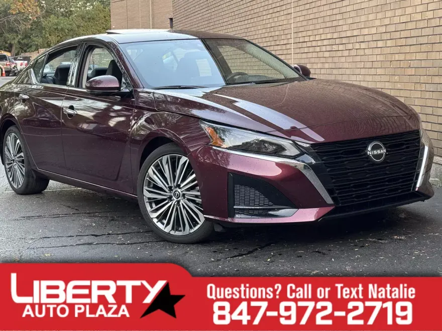 2024 Nissan Altima 2.5 SL photo 1