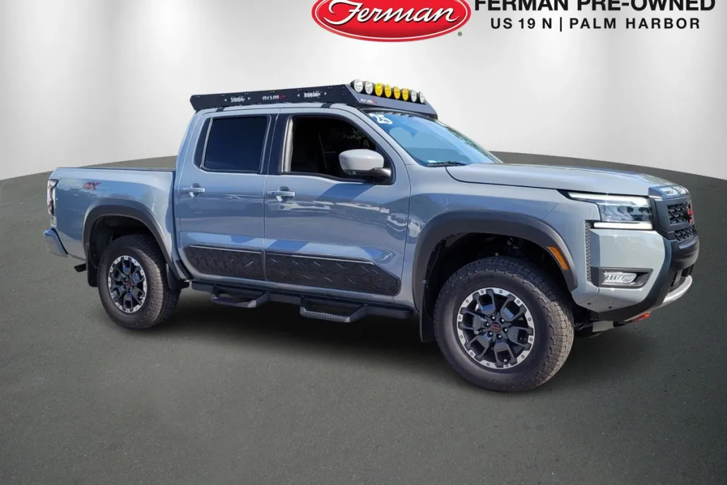 2025 Nissan Frontier PRO-4X photo 1