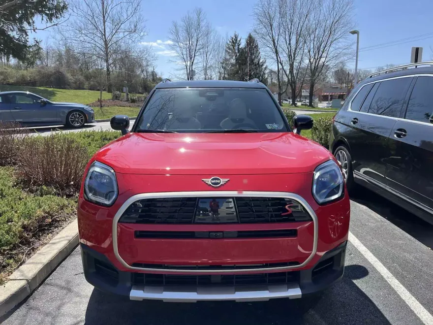 2025 Mini Cooper S ALL4 photo 1