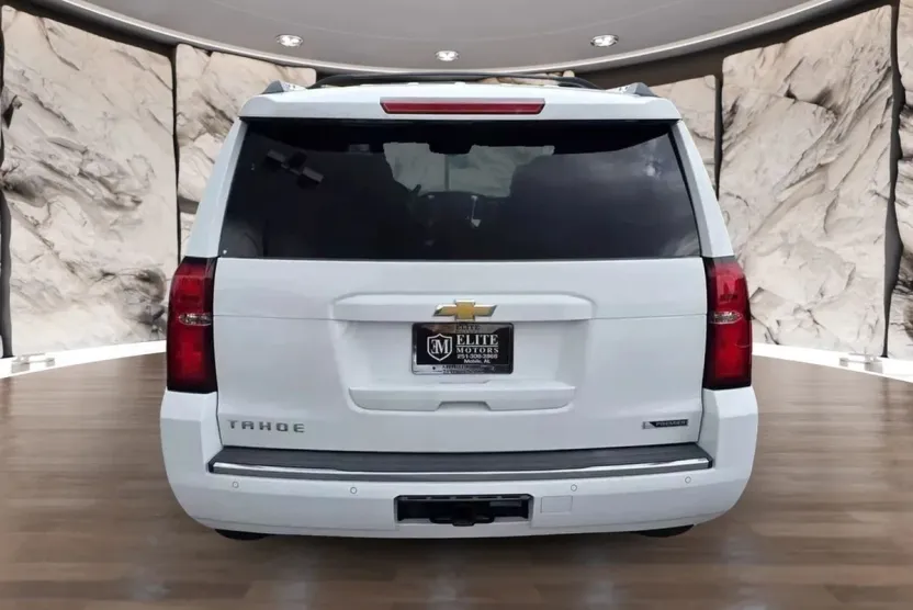 2017 Chevrolet Tahoe Premier photo 1