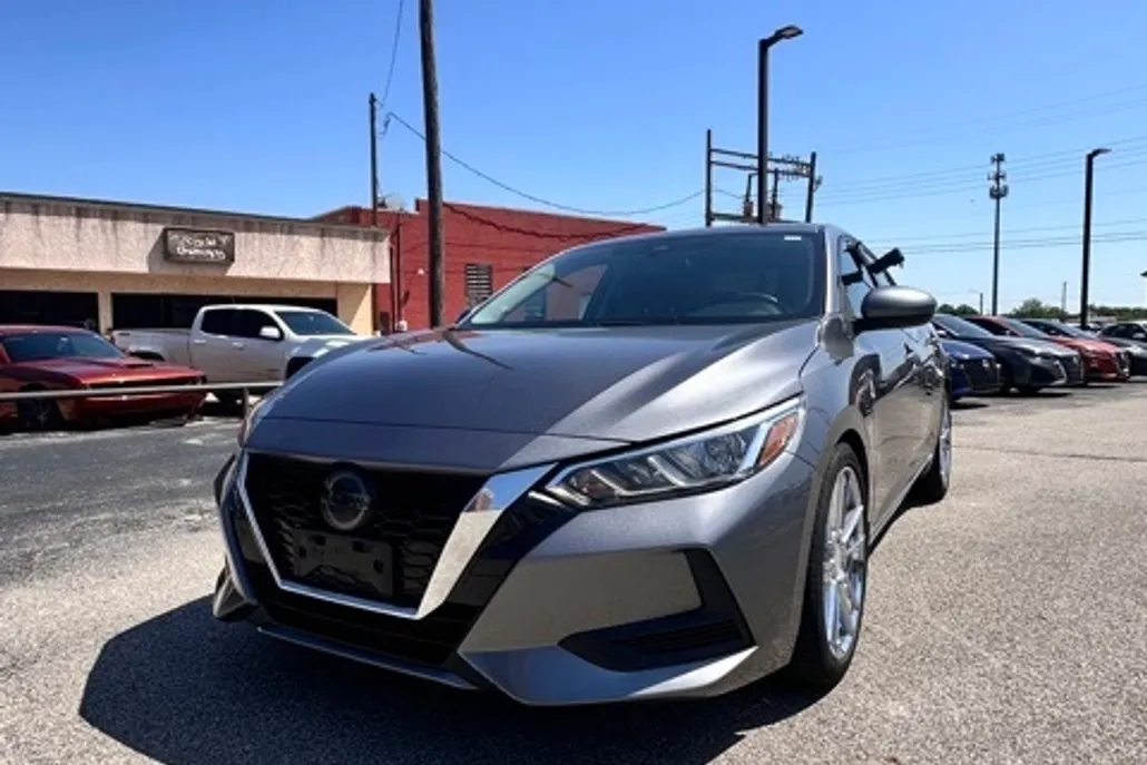 2020 Nissan Sentra S photo 1