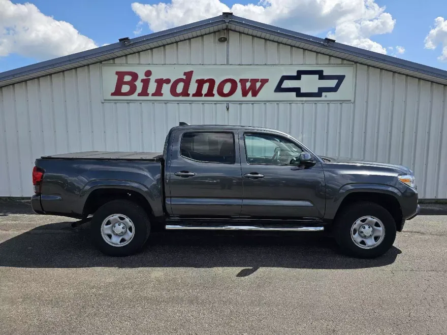 2022 Toyota Tacoma SR photo 1