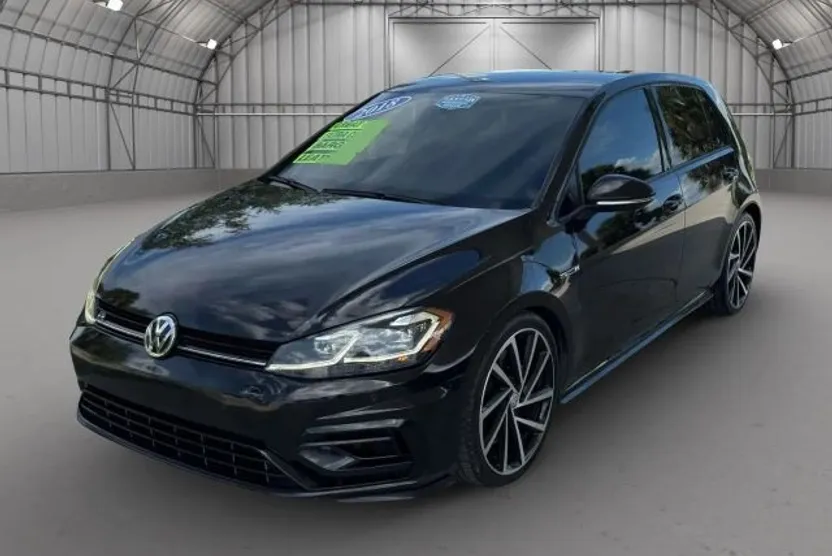 2018 Volkswagen Golf R Base photo 1