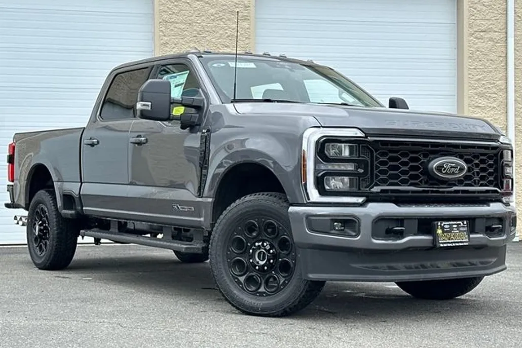 2025 Ford F-250 XLT photo 1