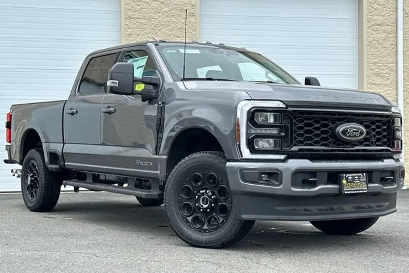 2025 Ford F-250 XLT photo 1