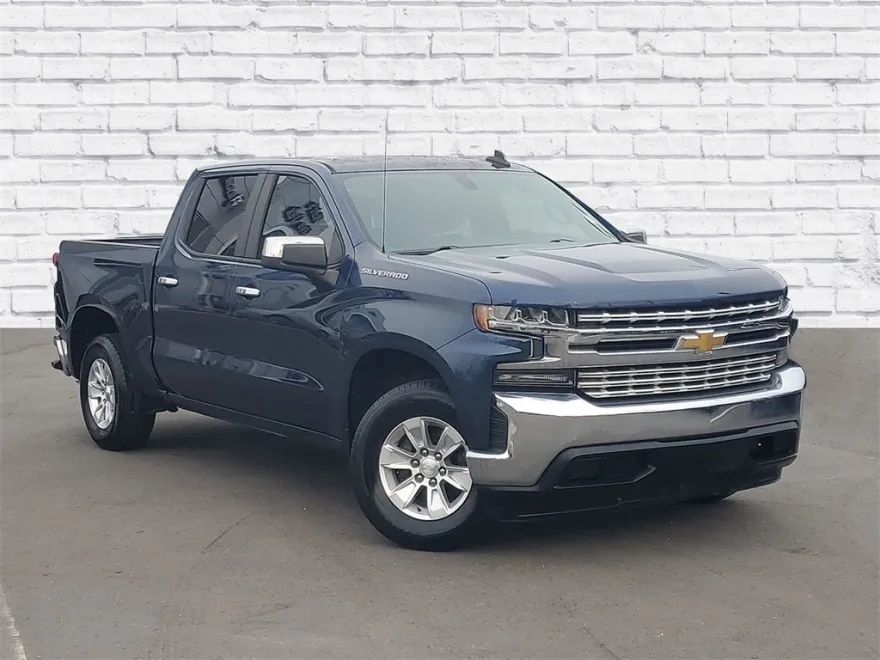 2020 Chevrolet Silverado 1500 LT photo 1