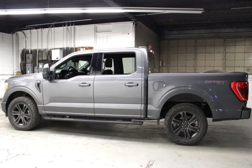 2022 Ford F-150 XLT photo 1