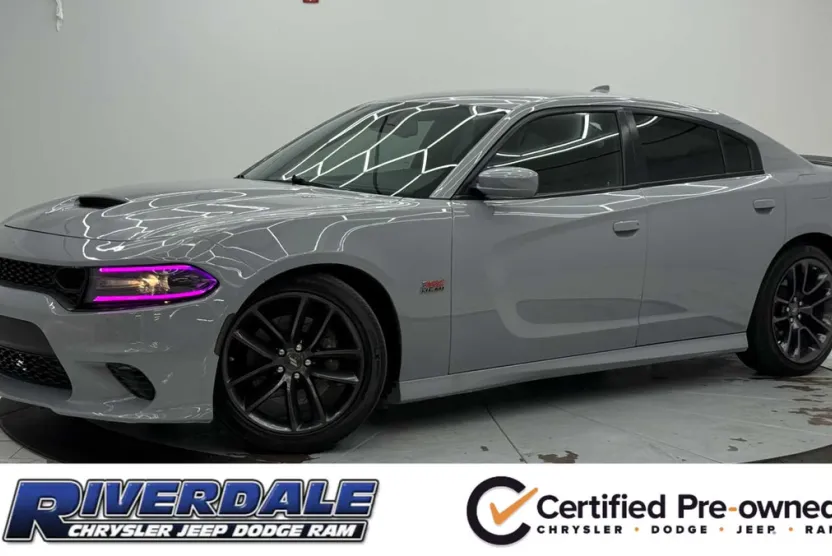 2022 Dodge Charger Scat Pack photo 1