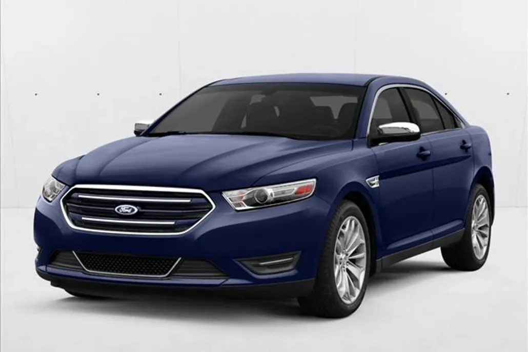 2015 Ford Taurus SEL photo 1