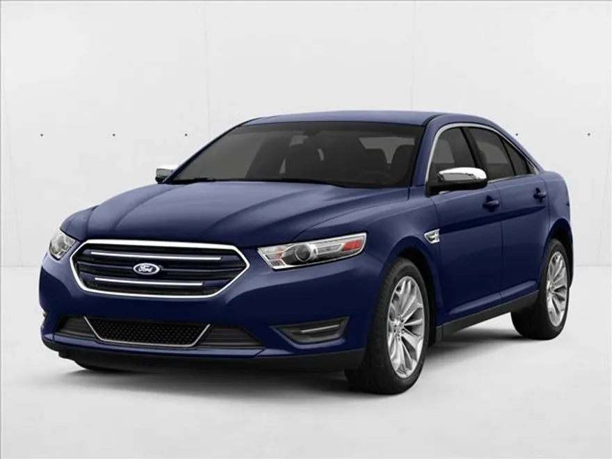 2015 Ford Taurus SEL photo 1